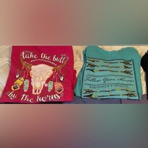 Lot of Women's Short Sleeve Tees